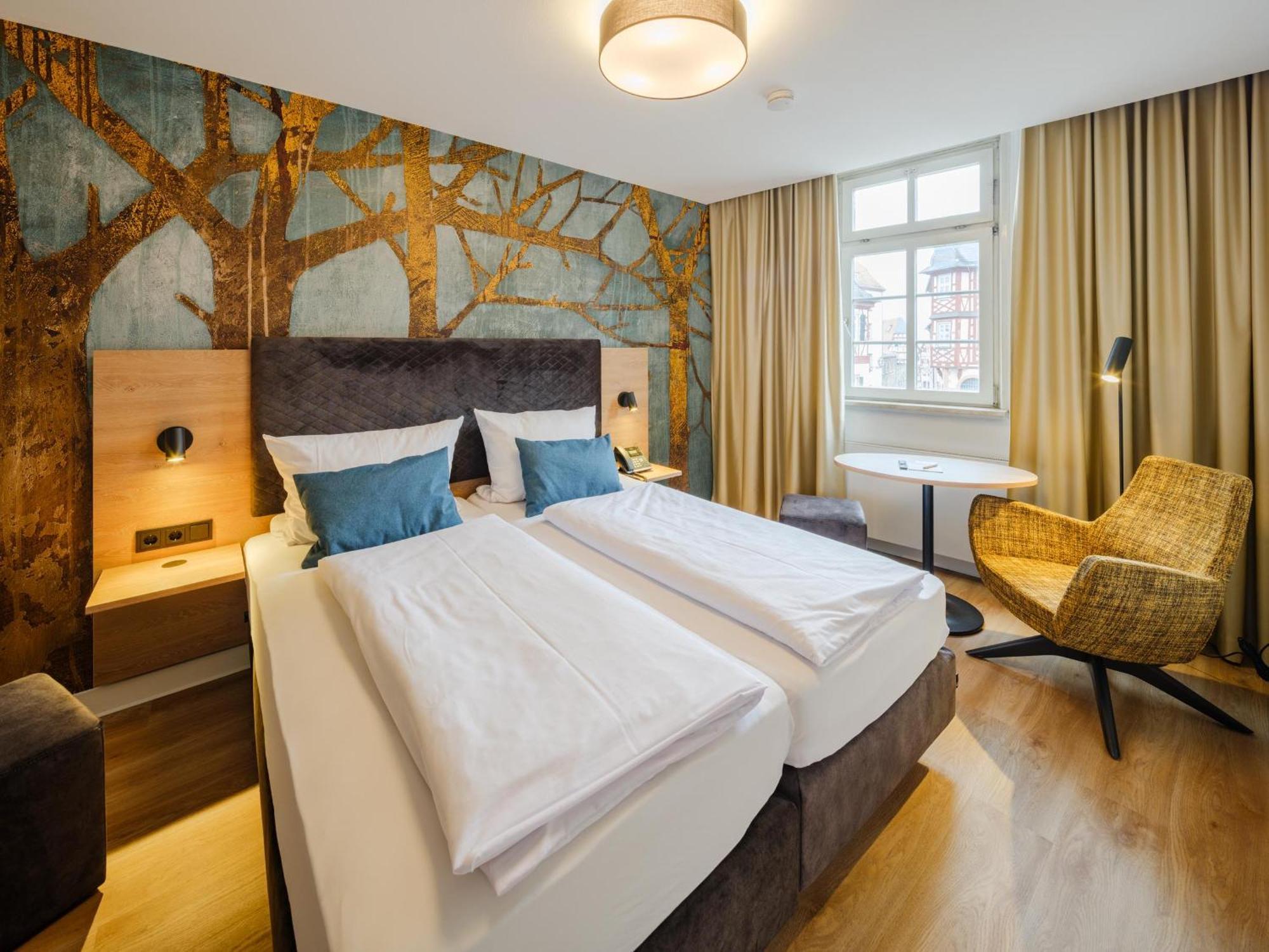 Hotel Restaurant Goldener Engel Heppenheim  Eksteriør bilde